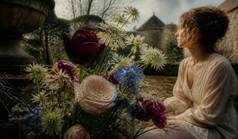 découvrez l'exploration profonde de la poésie dans les fleurs du mal de baudelaire, une œuvre emblématique du symbolisme et de la modernité littéraire.